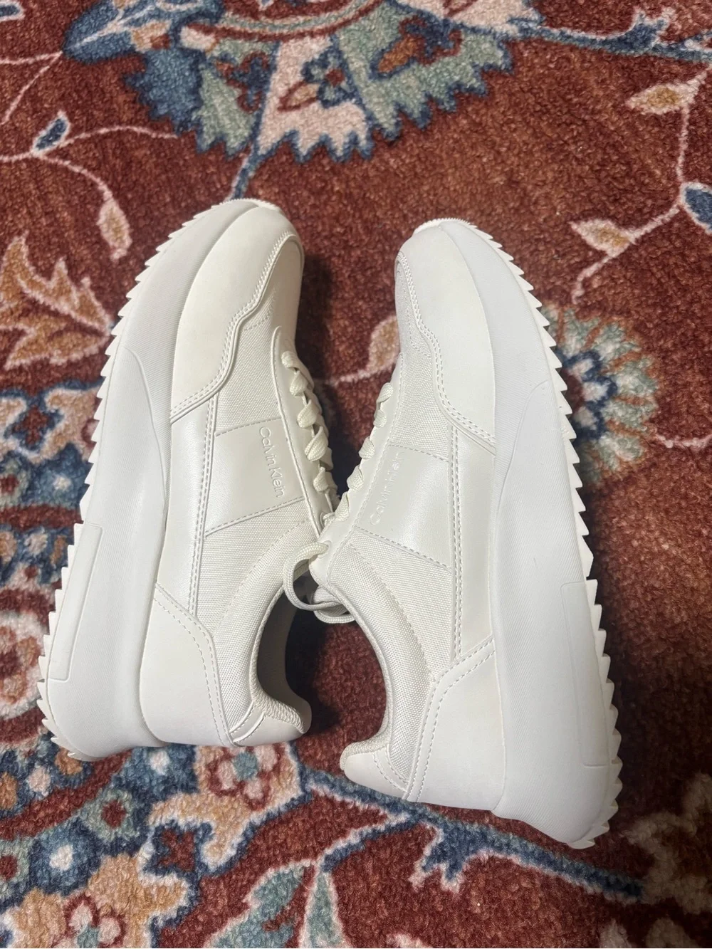 Calvin Klein Pippy Sneakers Women's White Lace Up Lifestyle Shoes size 10